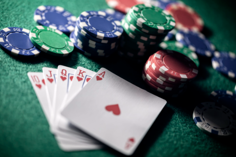 Cách chơi Poker Ta88 online chắc thắng